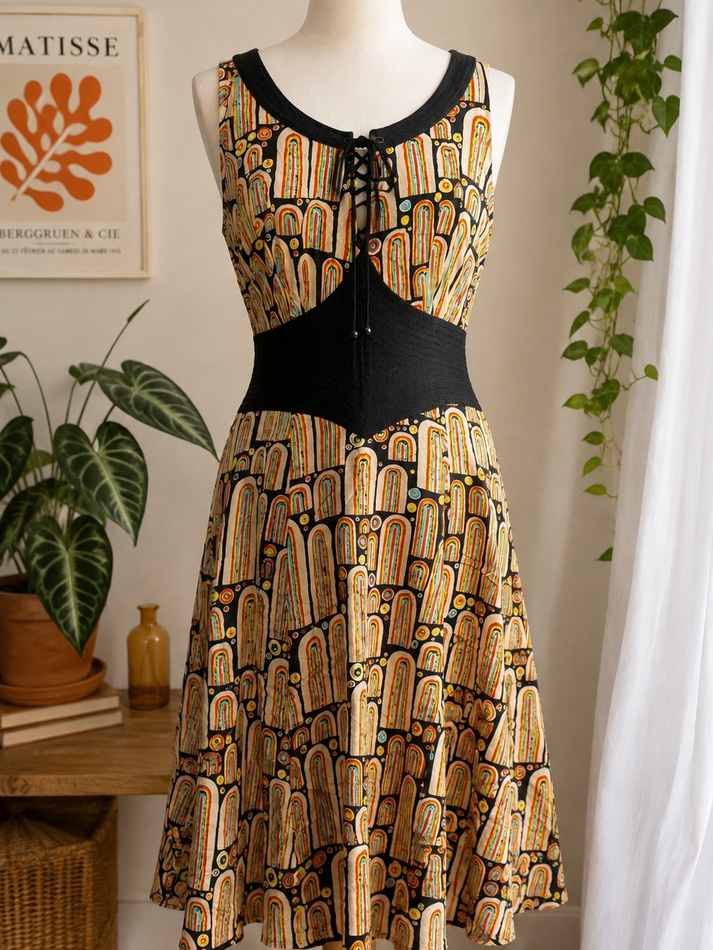 100% Silk Vintage Retro Print Size 10 Dress from Frock! by Tracy Reese